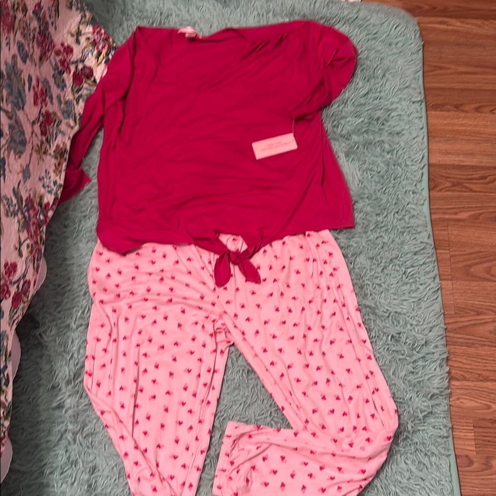 Christian Siriano Red and Pink Pajama Set
